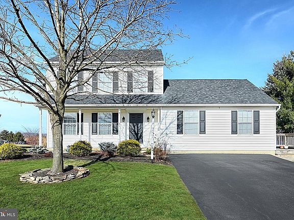 3rd image of 3703 Wheatland Dr