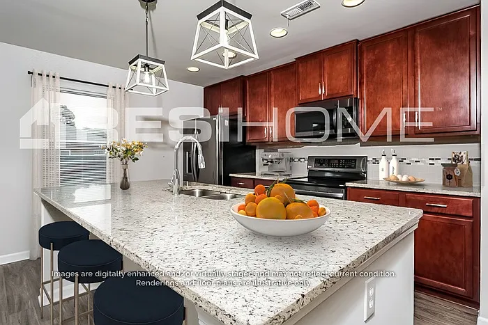 4 bed, 2.0 bath, 2125 sqft, $2,025 — Photo 3