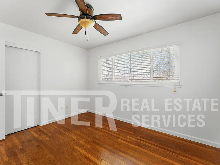 9136 Cecile Way — Photo 18