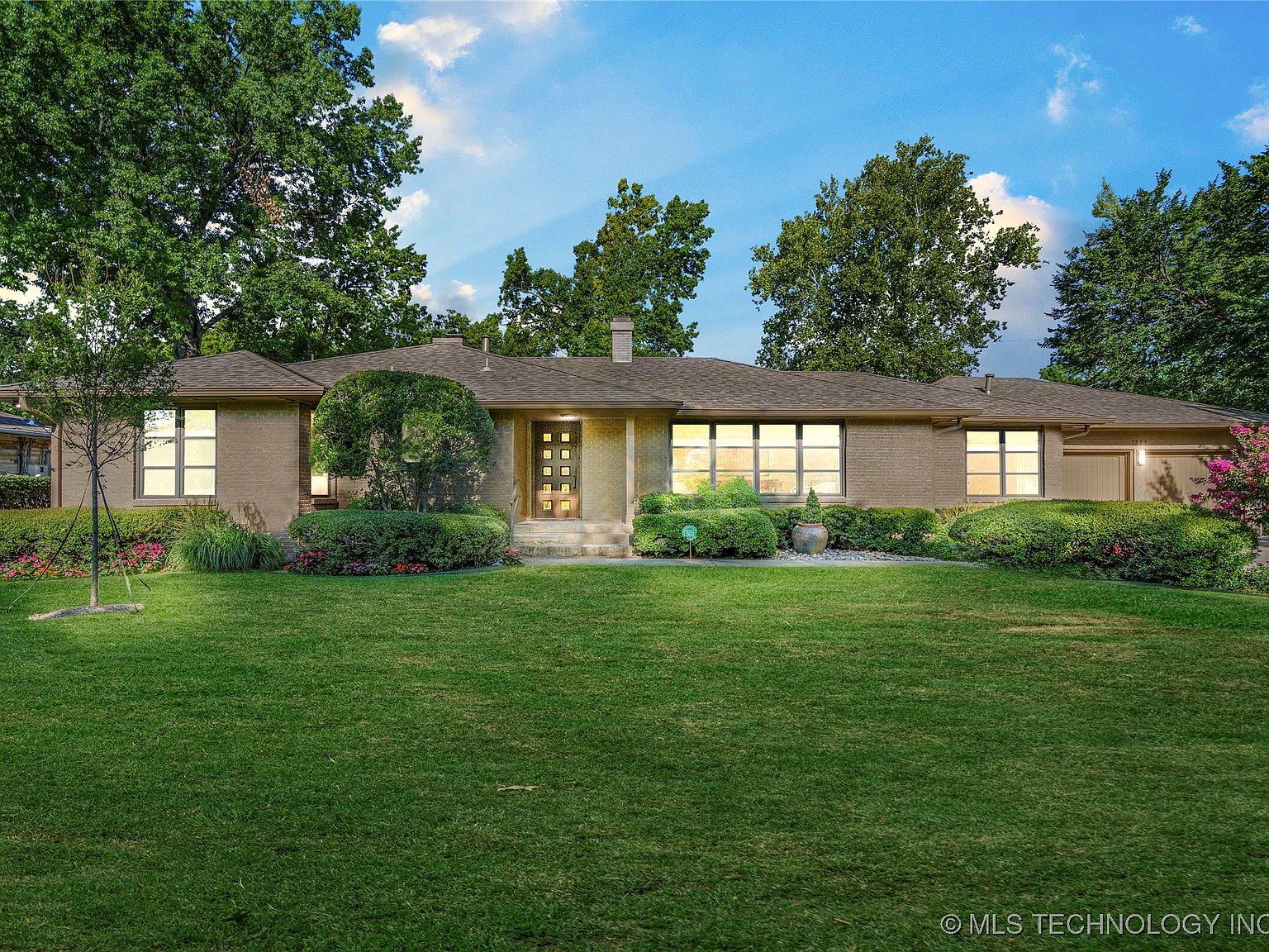 2874 S Florence Ave, Tulsa, OK 74114 | Zillow