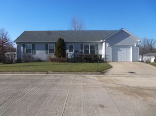 806 Oakley St, Marseilles, IL 61341