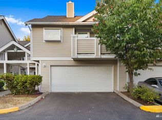 1522 196th St SE #E104, Bothell, WA 98021