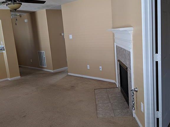 3rd image of 8010 Ginger Park Dr