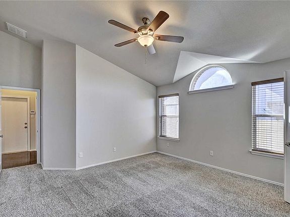 5th image of 17404 Zola Ln