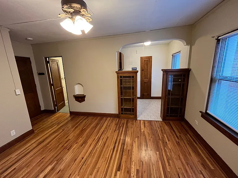 995 Grand Ave — Photo 48