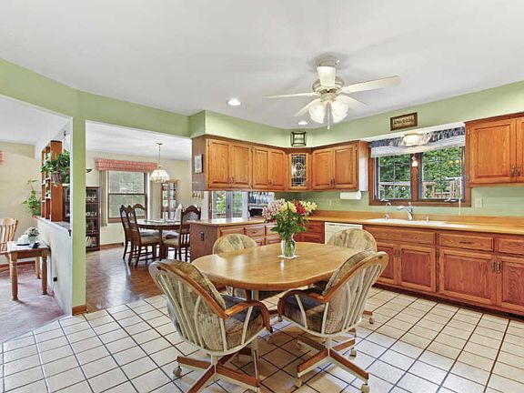 3rd image of 16620 W Hearthside Dr