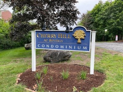 4 Duck Pond Rd APT 219, Beverly, MA, 01915