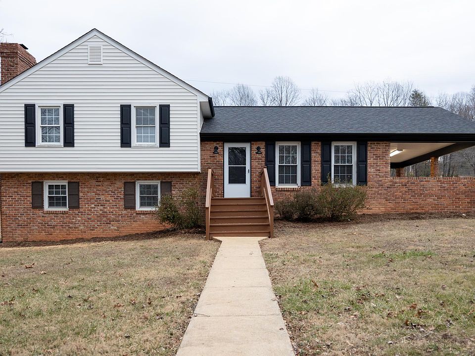 1st image of 399 Mountain Lake Ct