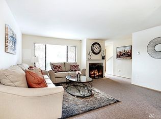 12420 74th Ln S APT 5, Seattle, WA 98178