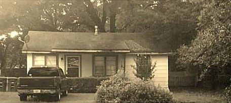 2nd image of 209 Cypress St