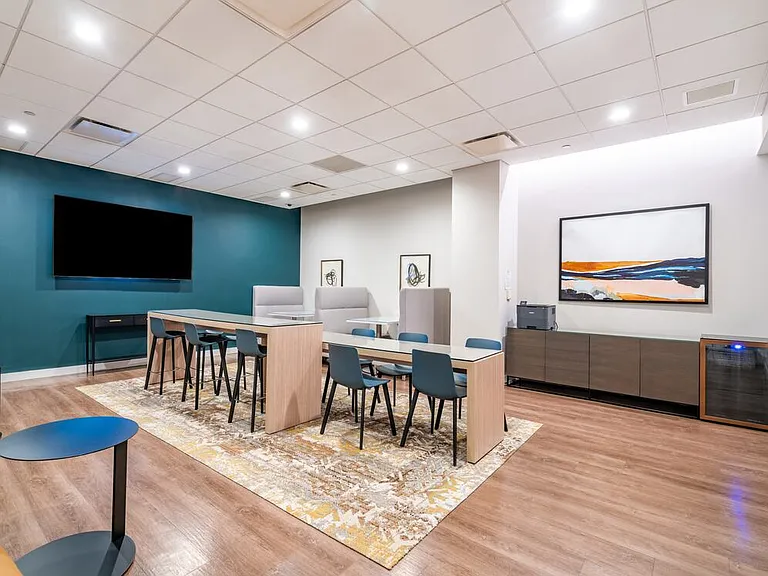 Media room with co-working spaces