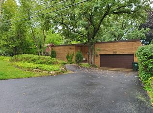 263 Banbury Rd, Mundelein, IL 60060