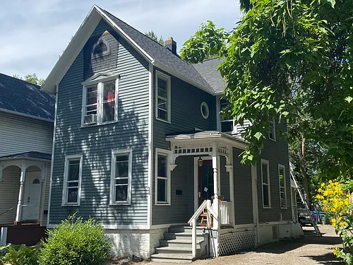 24 Hickory St Photo 1