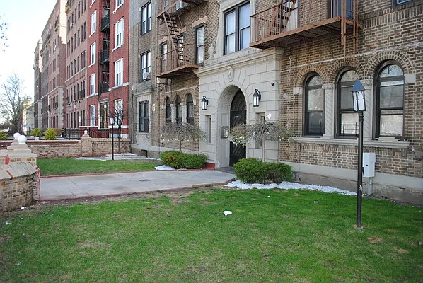 Rented by Urban Ambiance | media 3