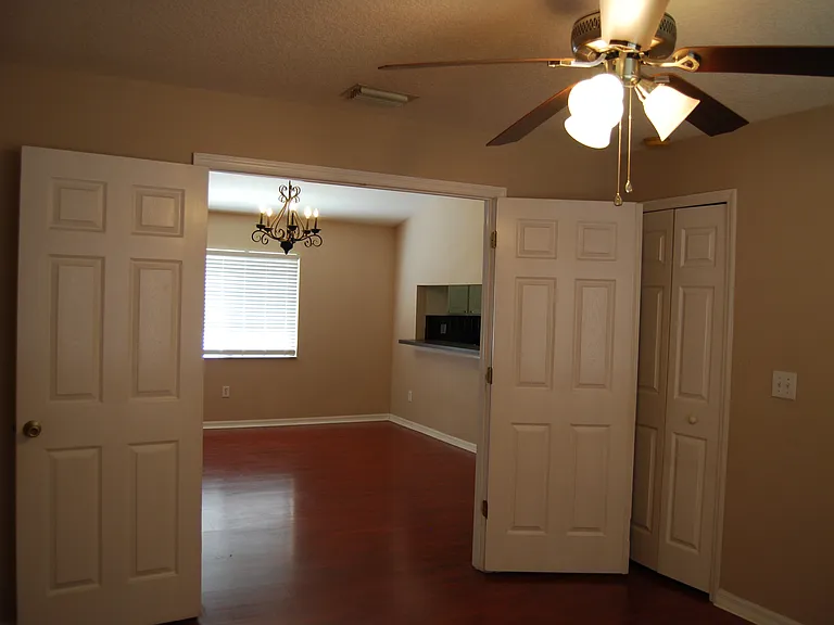 18105 Canal Pointe St — Photo 14