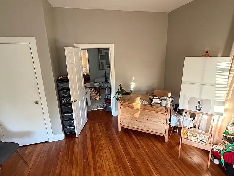 44 Auburn St #1 — Photo 9