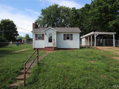 1405 E Chestnut St, Desloge, MO, 63601