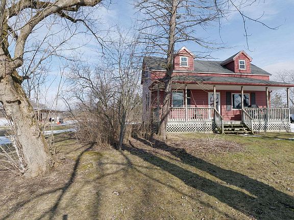5th image of 299 Saddlemire Hill Rd