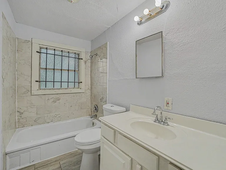 3107 Altoona St — Photo 15