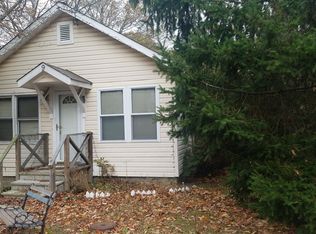 9 Nymph Rd, Rocky Point, NY 11778