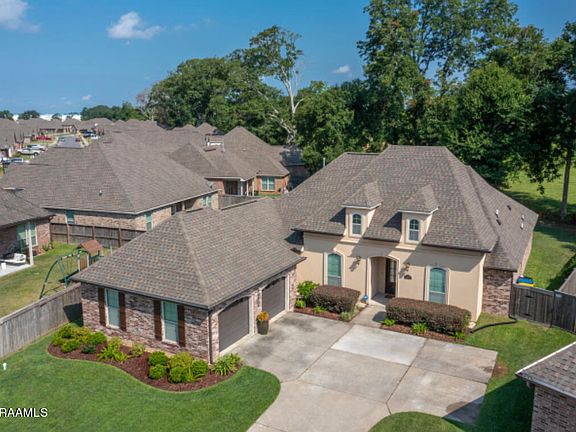 2nd image of 308 Meadowland Dr