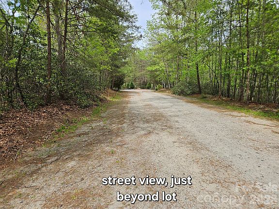 4th image of 81 N Mill Rdg