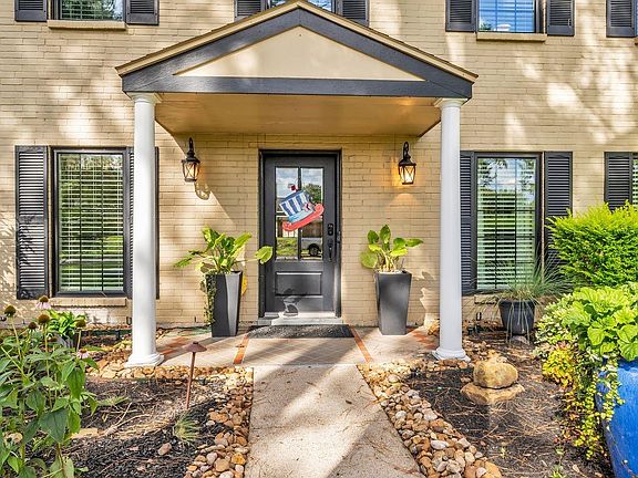 4th image of 14115 Paradise Valley Dr