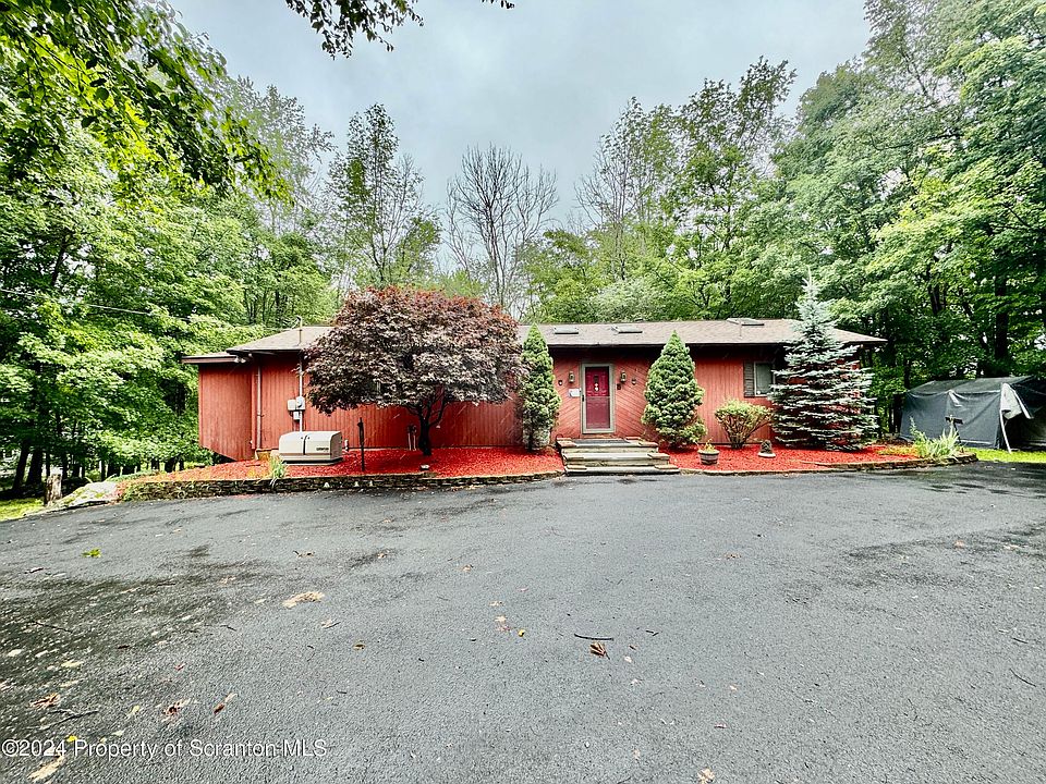 1st image of 813 White Oak Dr