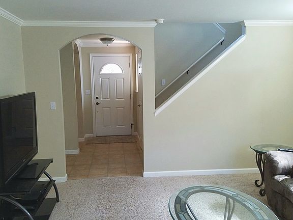 3rd image of 335 SW 5th Ave Unit A & B