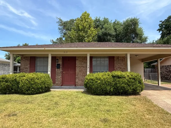 1919 Orbit Dr, Bossier City, LA 71112