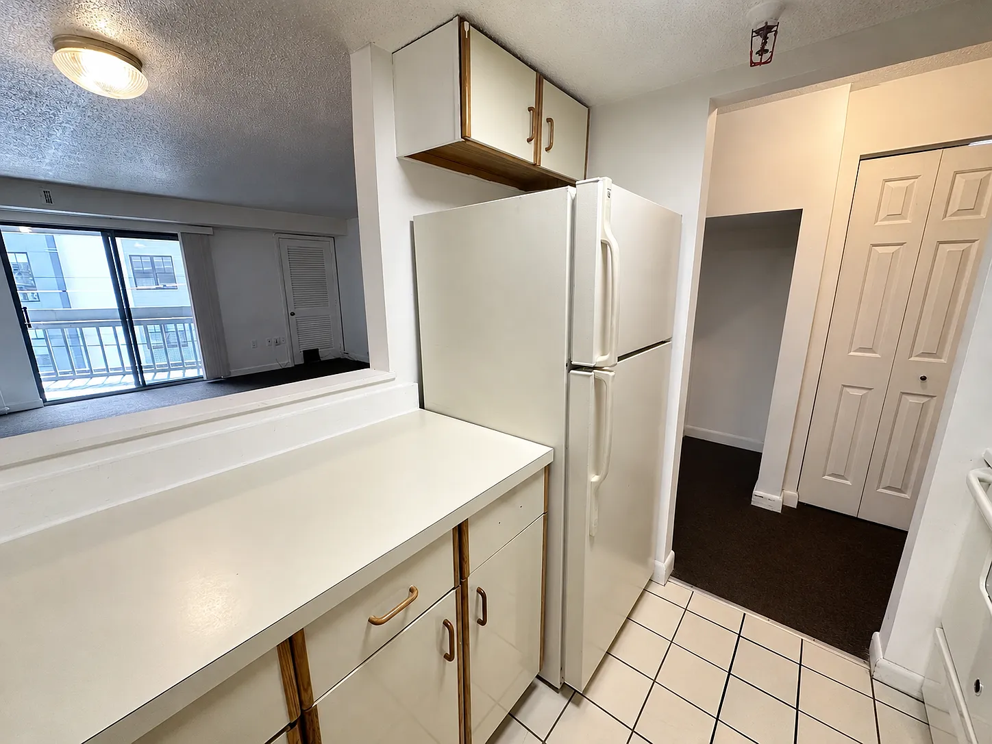 1 bed, $2,375 — Photo 4