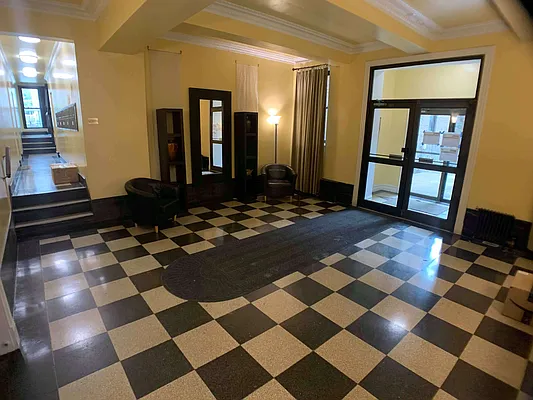 Sold by Remax Edge | media 3