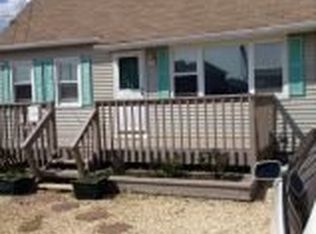 1 E 14th St, Brant Beach, NJ 08008