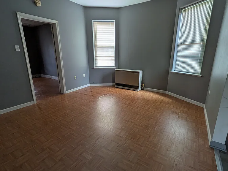 506-508 S Irving Ave #508-1 — Photo 4