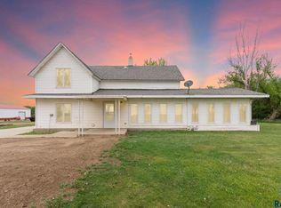 46930 224th St, Colman, SD 57017
