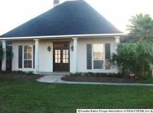 36409 Stanton Hall Ave, Denham Springs, LA 70706