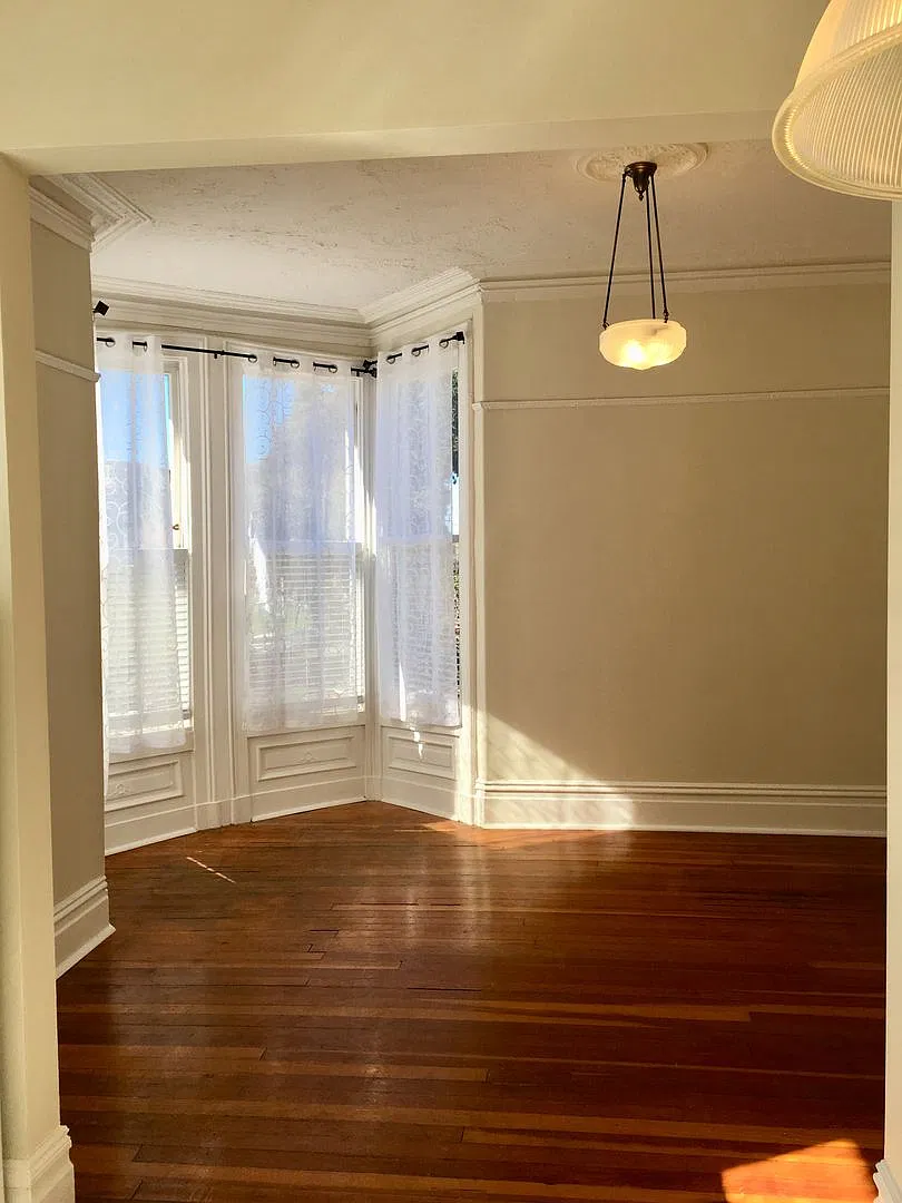10 Lyon Street/1190-1192 Haight Street (303rc) — Photo 2