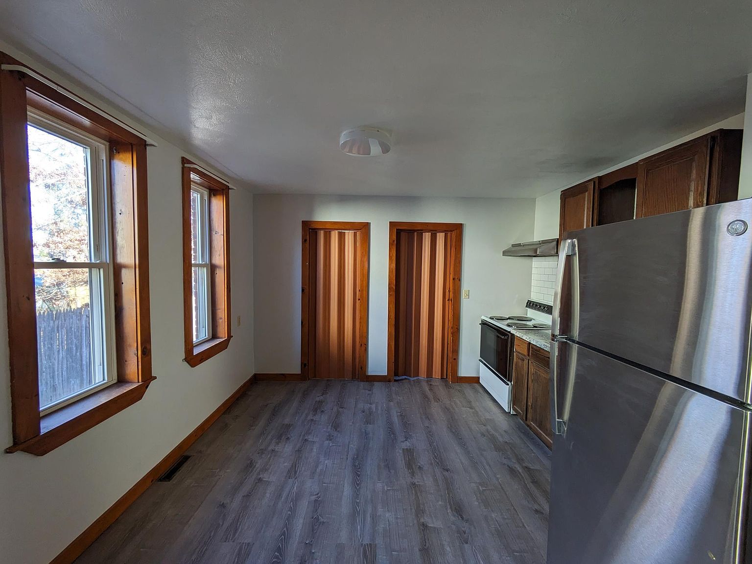 245 Wells St, Greenfield, MA 01301 Zillow