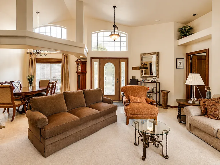 13600 Lake Shore Dr — Photo 13