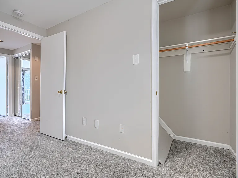 209 Bridge Dr — Photo 28