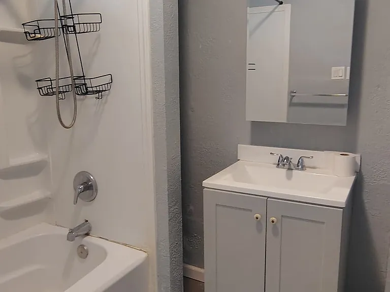 557 Saint Leger Ave — Photo 25