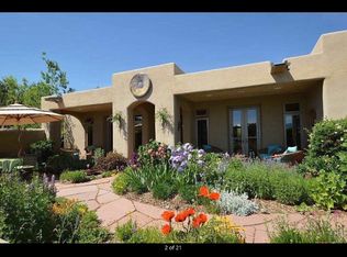 65 Stakeout, Ranchos De Taos, NM 87557