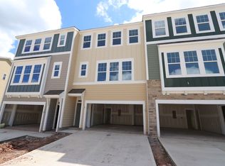 1006 Manorhaven Dr, Durham, NC 27703