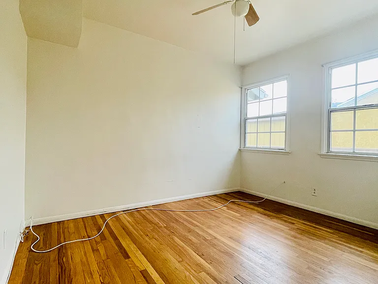 9403 Carron Dr — Photo 41