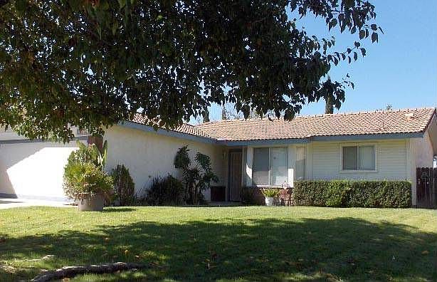 1st image of 12939 Sunnyglen Dr
