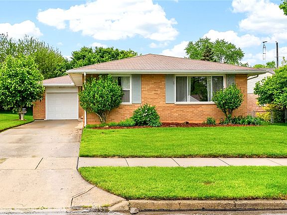 4th image of 2813 Mohican Ave