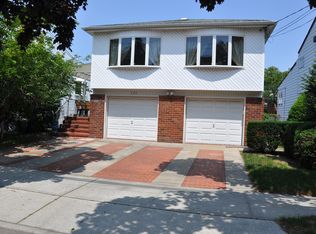 325 Arkansas Dr, Brooklyn, NY 11234