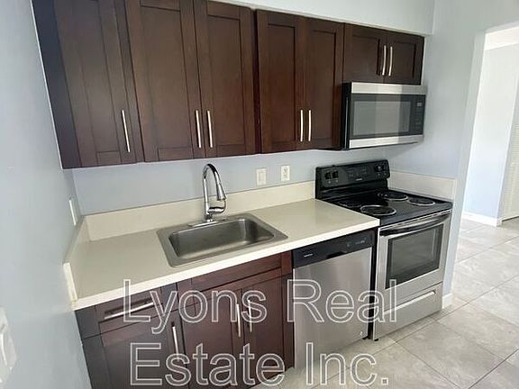 4th image of 4200 Pine Drop Ln