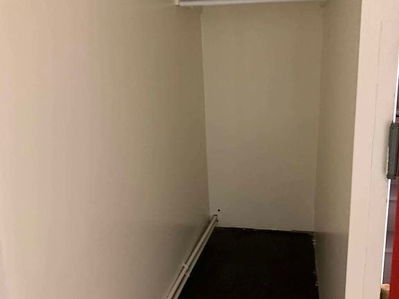 3rd image of 24-15 36th St #B1