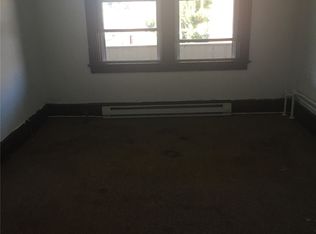238 E Broad St APT 3, Tamaqua, PA 18252